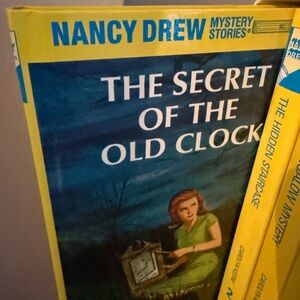 Nancy Drew Starter Set 5 Volume Yellow Boxed Book Collection